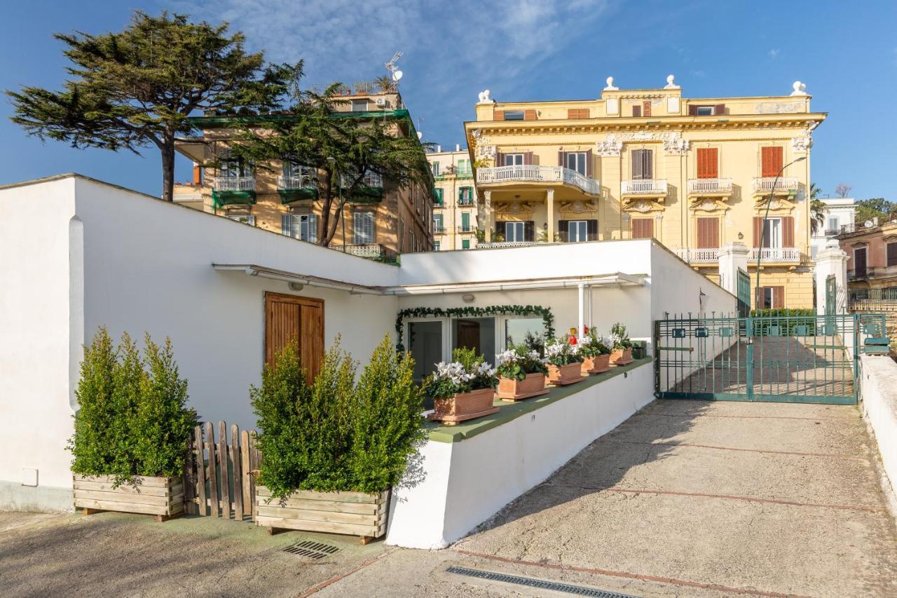 Вилла Kamyhouse Una Tranquilla Struttura Nel Verde Неаполь Экстерьер фото