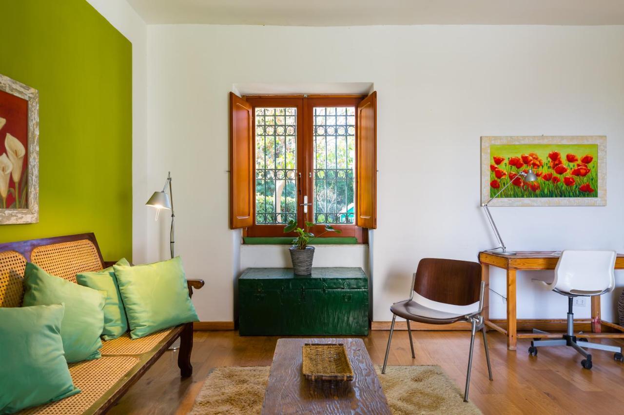 Вилла Kamyhouse Una Tranquilla Struttura Nel Verde Неаполь Экстерьер фото